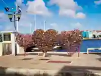 Herzförmiges Kunstwerk im Viertel Punda auf Curaçao