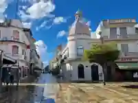 Straße Rue Frébault im Zentrum von Pointe-à-Pitre auf Guadeloupe