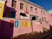 Bunte Häuser im Viertel Bo-Kaap in Kapstadt