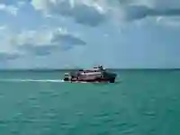 Tenderboot aus Nathon an der Küste von Ko Samui