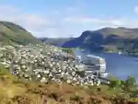 Panoramablick auf Måløy