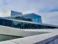 Modernes Opernhaus am Oslofjord
